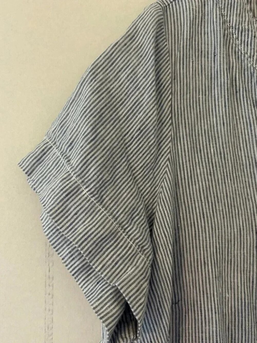 Tahari 100% linen dress - Picture 4 of 5